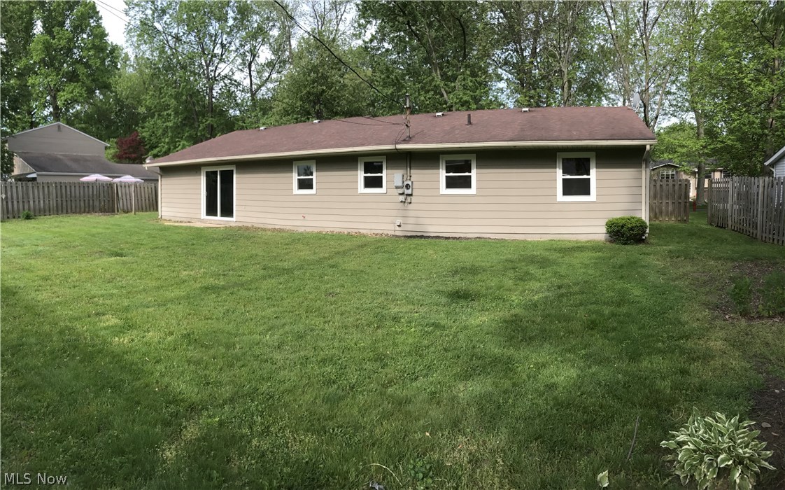 1767 Stonehaven Road Madison, OH 44057 - Photo 15 of 17 Gallery Image 15