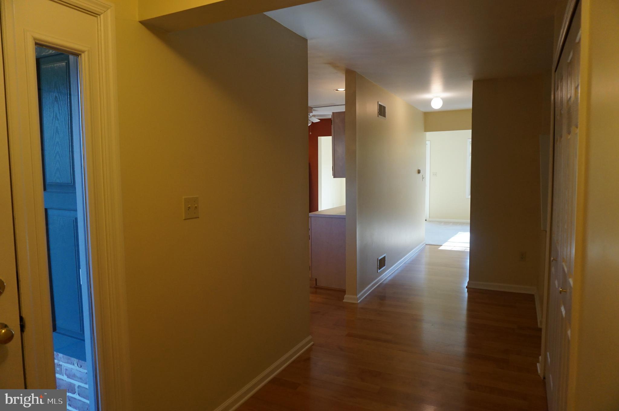 121 Oak Ridge Lane Dallastown, PA 17313 - Photo 15 of 40 Gallery Image 15