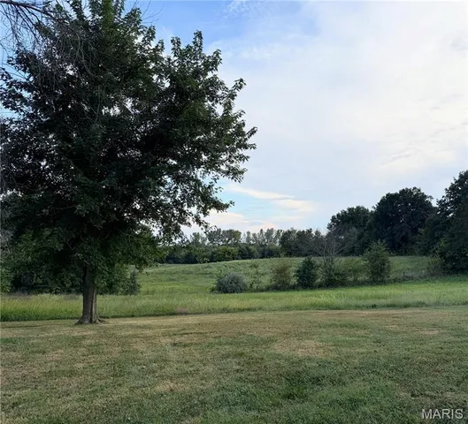 $350,000 | 26172 Highway 11, Brookfield, MO 64628