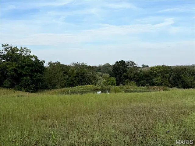 $350,000 | 26172 Highway 11, Brookfield, MO 64628