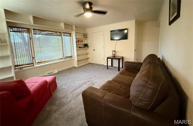 $350,000 | 26172 Highway 11, Brookfield, MO 64628