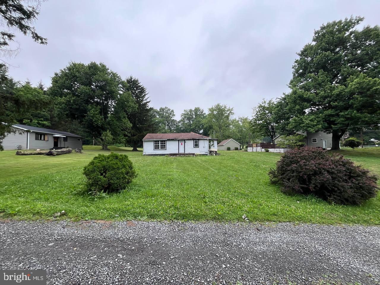 132 Thomas Road New Castle, PA 16101 - Photo 51 of 51