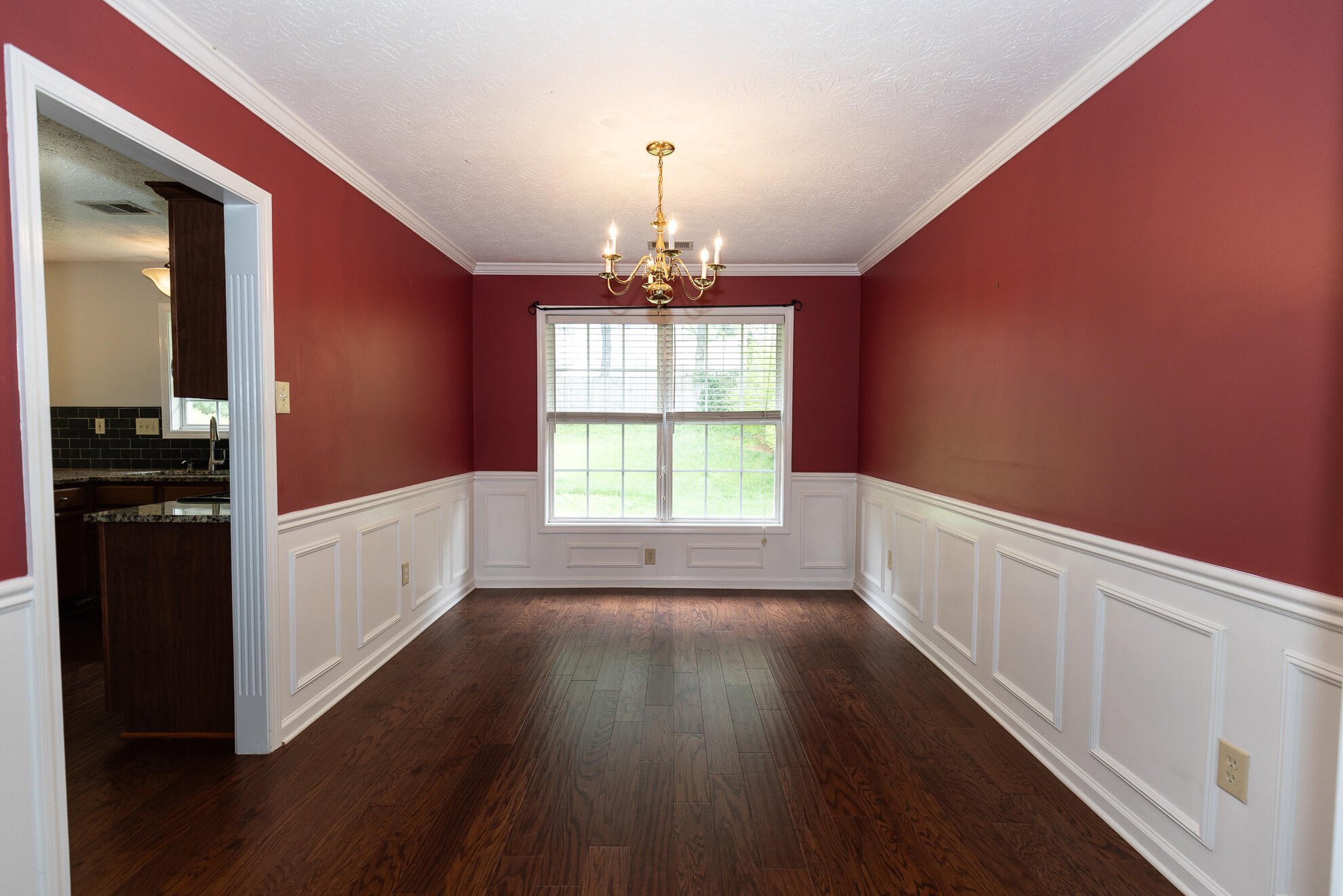 144 Old Post Road Paris, KY 40361 - Photo 11 of 39 616A4539