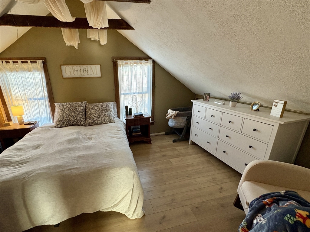 20 Moscow Road West Stockbridge, MA 01266 - Photo 10 of 22
