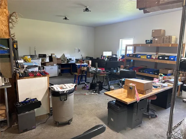 $749,000 | 16055 South J D Sapp Road, Hartsburg, MO 65039