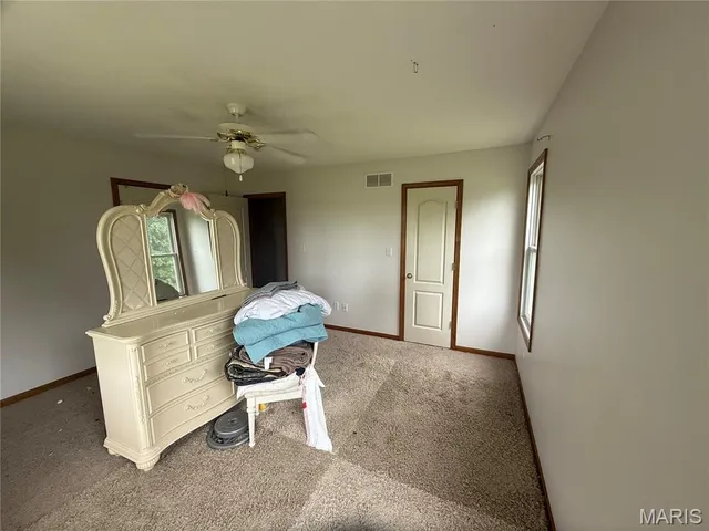 $749,000 | 16055 South J D Sapp Road, Hartsburg, MO 65039