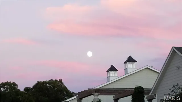 $759,999 | 16055 South J D Sapp Road, Hartsburg, MO 65039