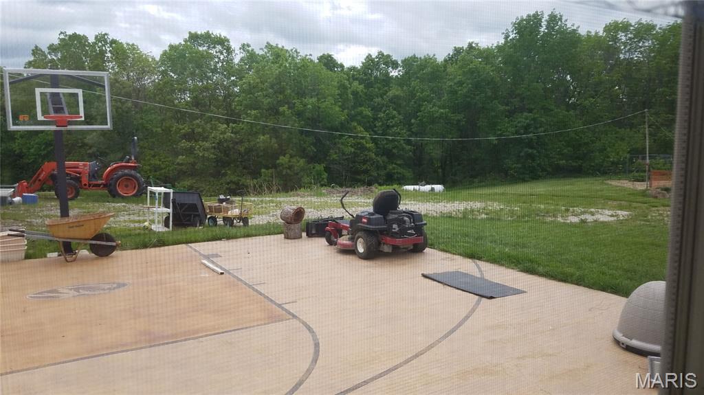 16055 South J D Sapp Road Hartsburg, MO 65039 - Photo 9 of 18