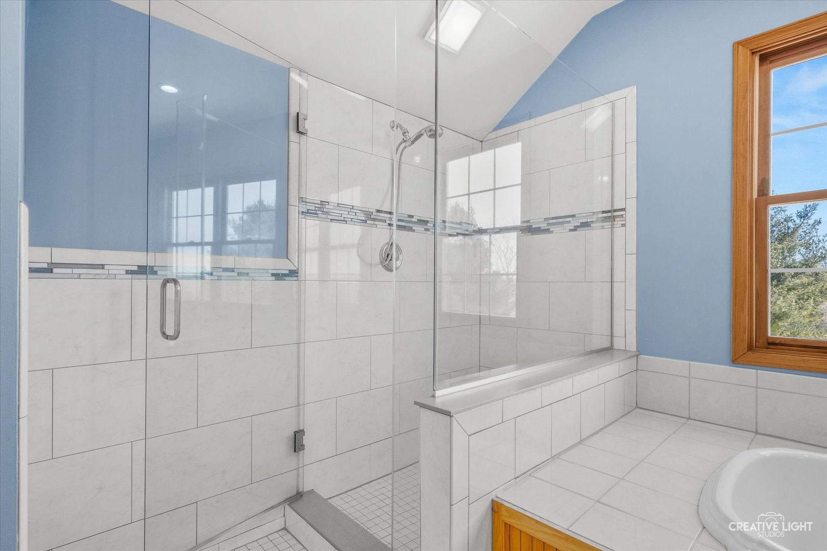 1651 Johnson Road Oswego, IL 60543 - Photo 20 of 63