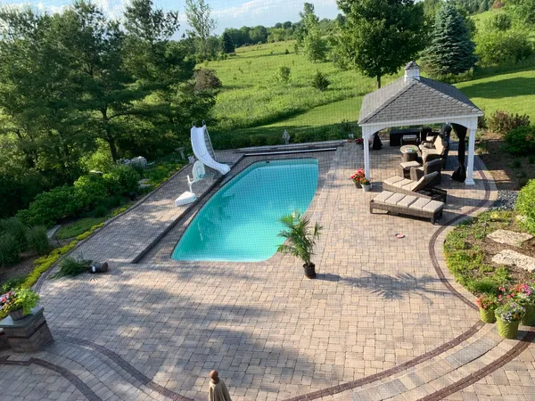 $1,200,000 | 1651 Johnson Road, Oswego, IL 60543