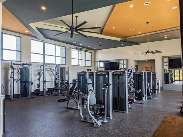 $2,845 | 8125 Sternway Road, Sarasota, FL 34240