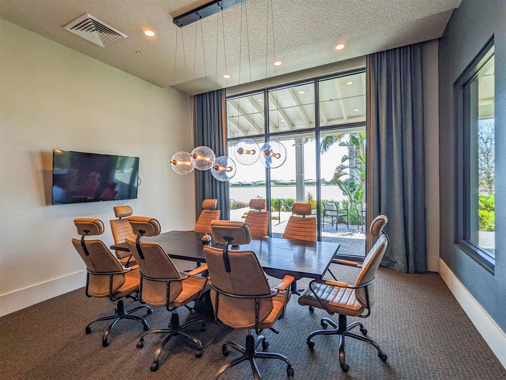 8125 Sternway Road Sarasota, FL 34240 - Photo 44 of 49