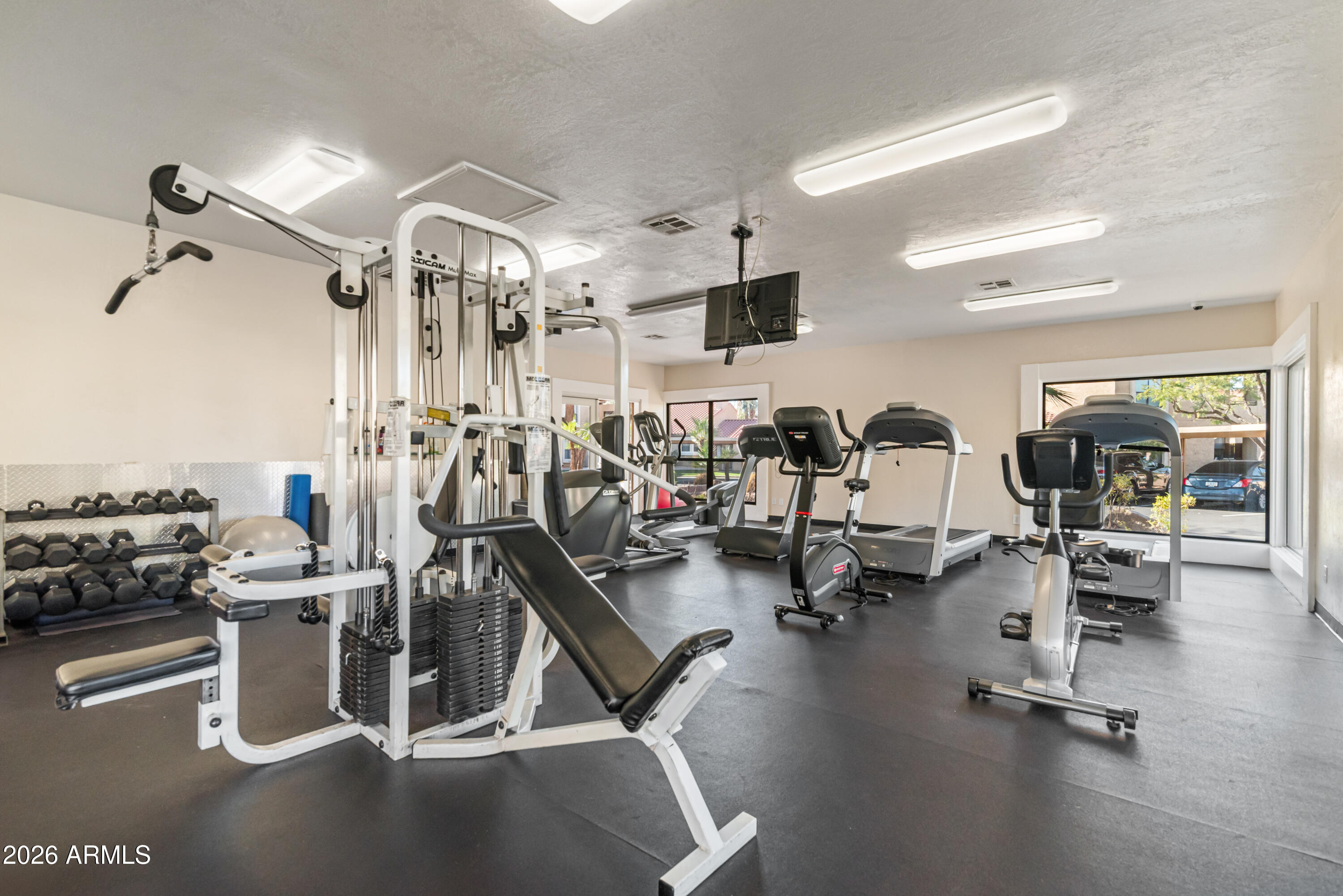 8787 East Mountain View Road, Unit 1019 Scottsdale, AZ 85258 - Photo 28 of 36 Community Gym
