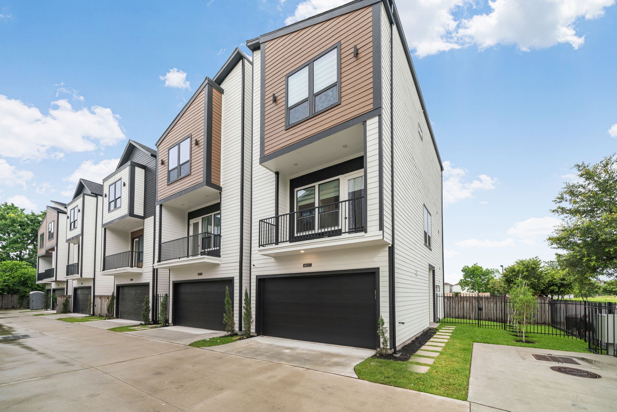 4013 Griggs Road, Unit D Houston, TX 77021 - Photo 1 of 25