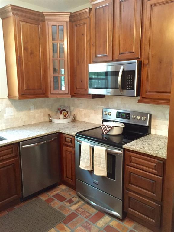 190 Perrilloux Road Madisonville, LA 70447 - Photo 8 of 24 Gallery Image 8