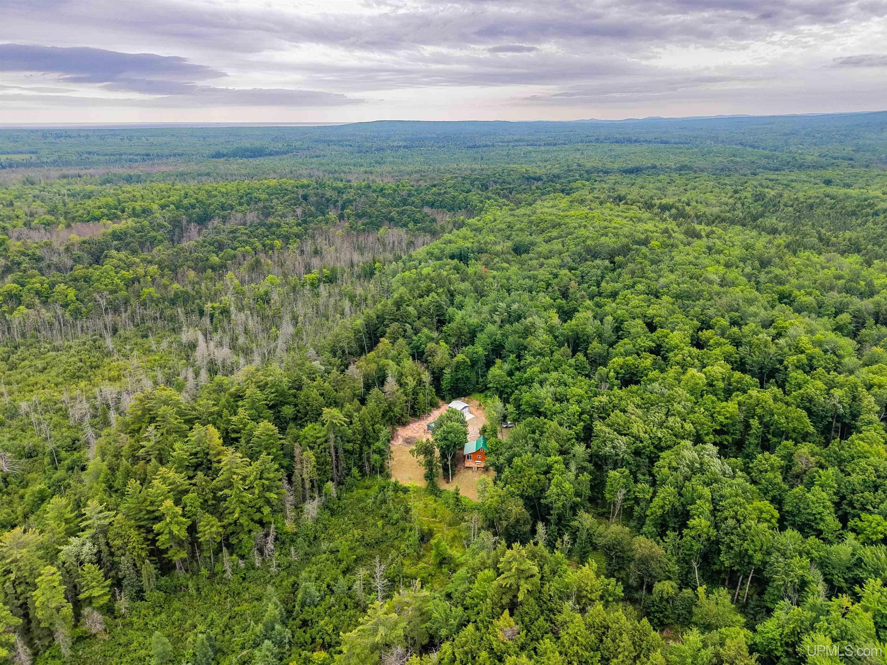 2510 Co Road Marquette, MI 49855 - Photo 33 of 41 Gallery Image 33