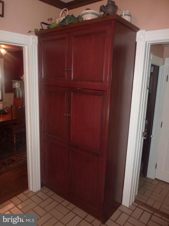 116 West Orange Street Lititz, PA 17543 - Photo 6 of 46