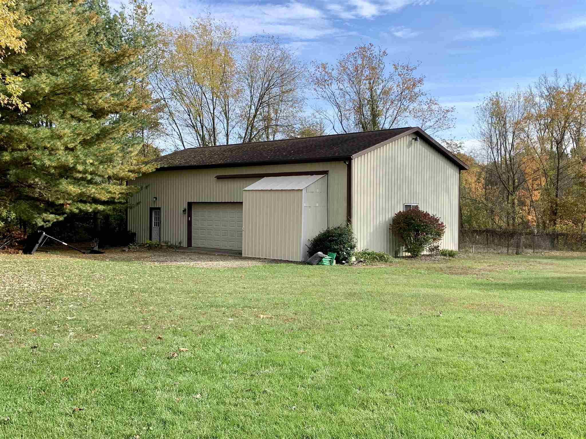 13601 6A Road Plymouth, IN 46563 - Photo 3 of 34 Gallery Image 3