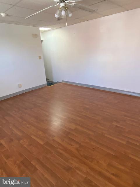 300 East Fort Avenue Baltimore, MD 21230 - Photo 5 of 14 wooden floor in an empty room