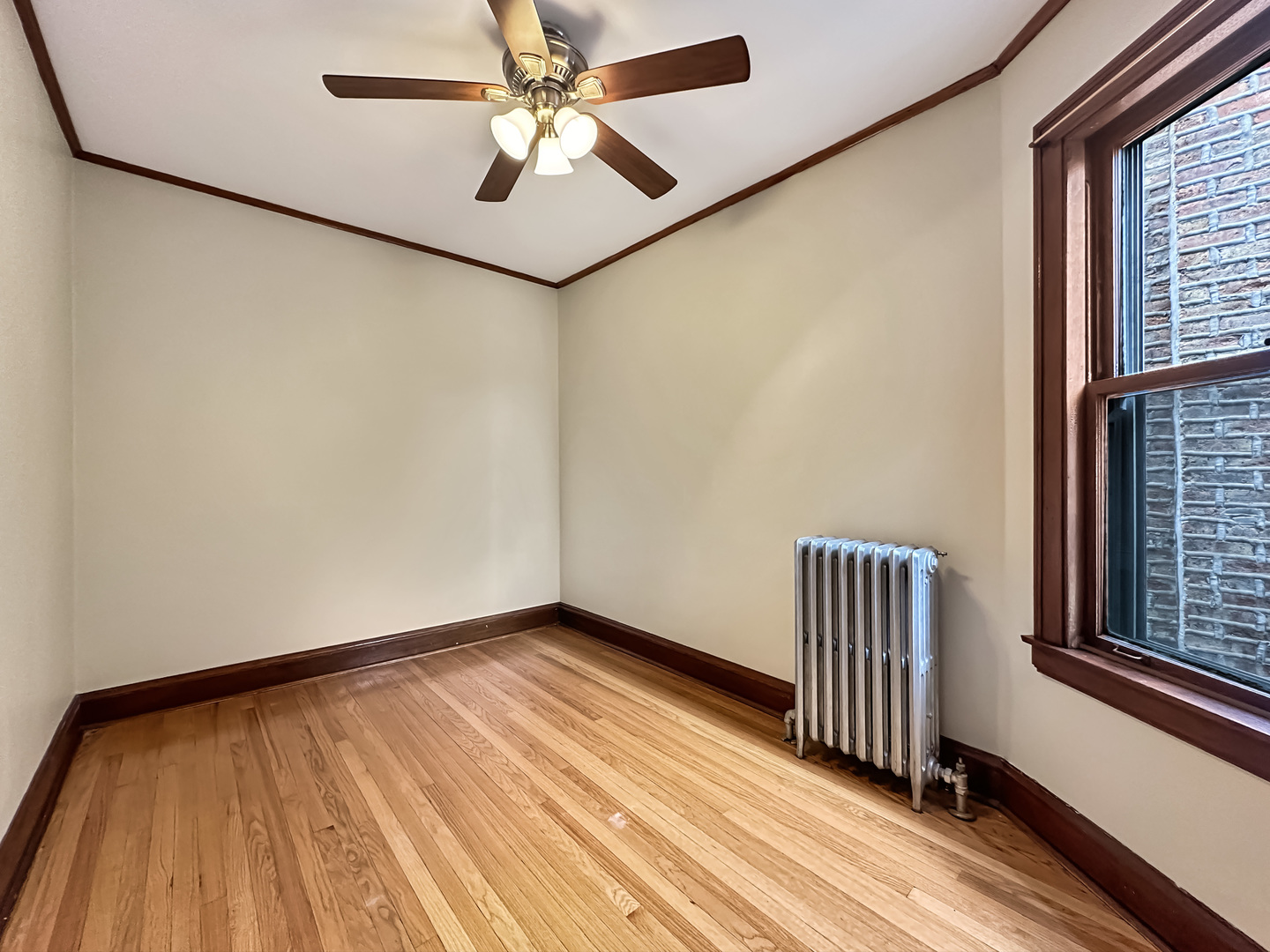 1319 North Ridgeway Avenue Chicago, IL 60651 - Photo 12 of 44 Gallery Image 12