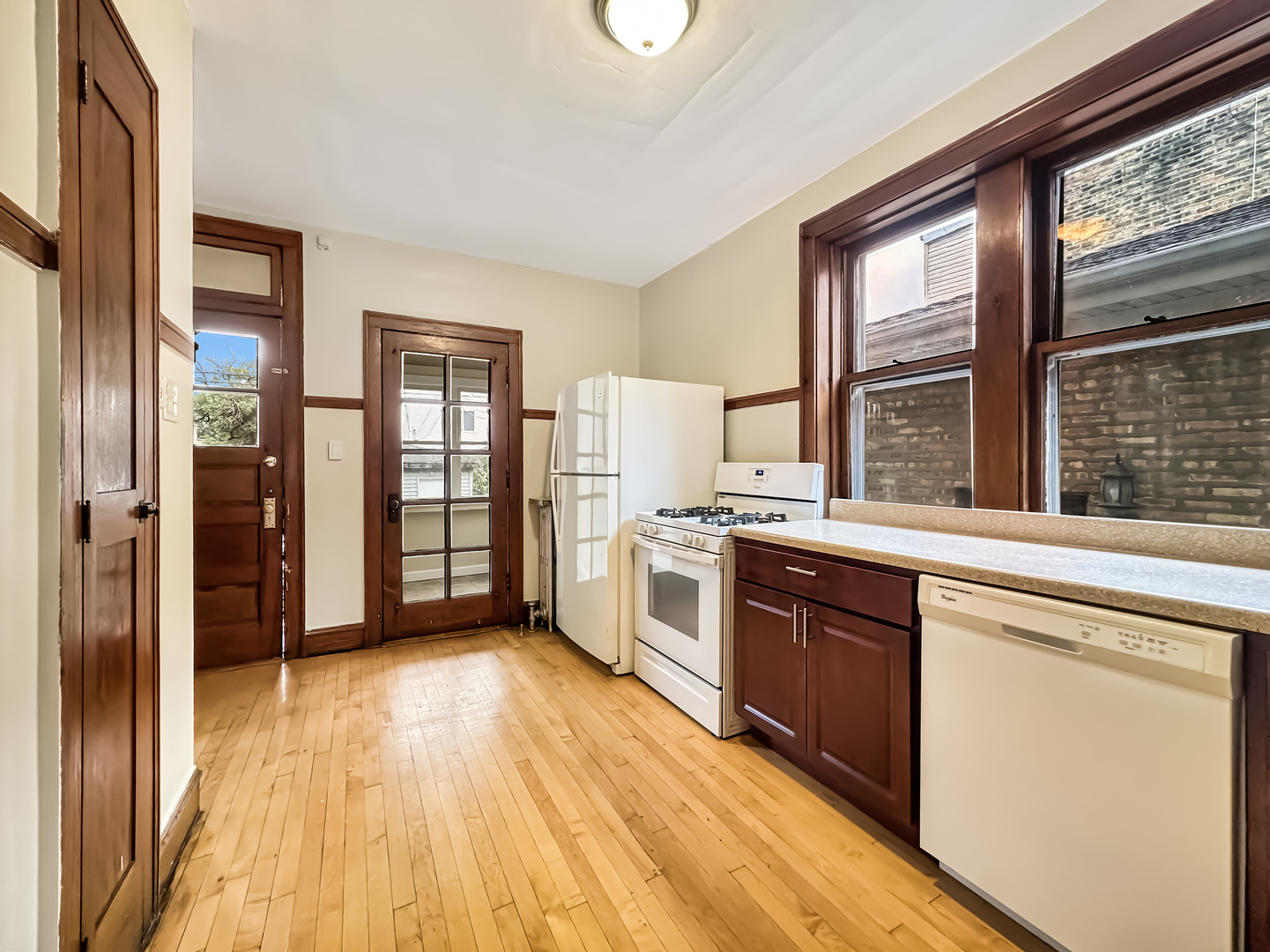 1319 North Ridgeway Avenue Chicago, IL 60651 - Photo 23 of 44 Gallery Image 23