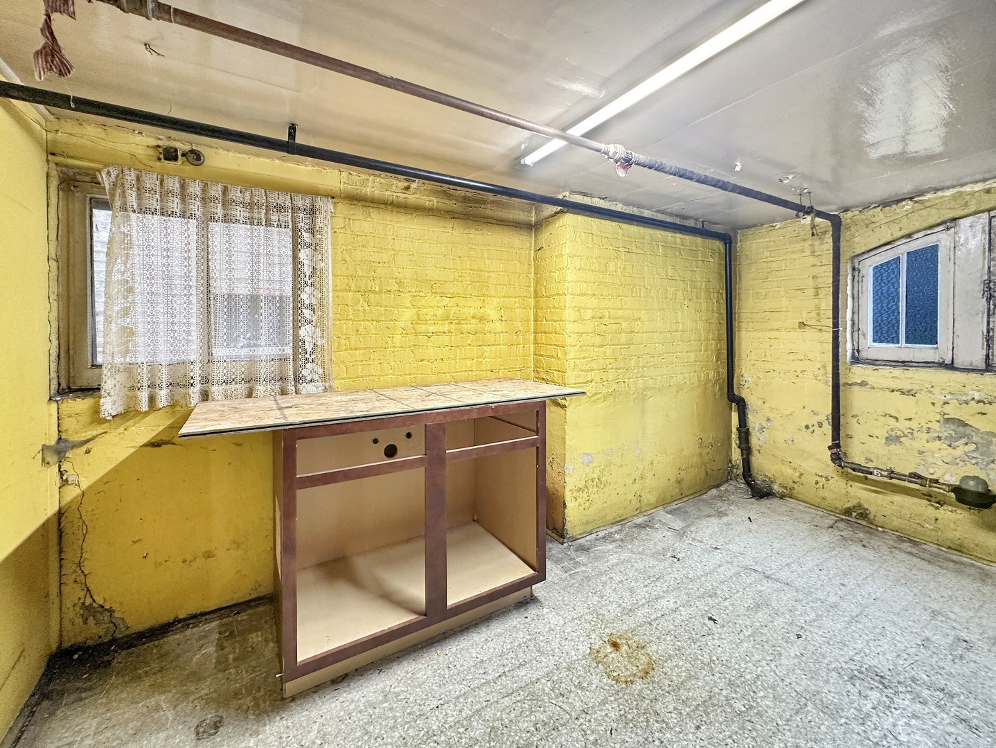 1319 North Ridgeway Avenue Chicago, IL 60651 - Photo 37 of 44 Gallery Image 37