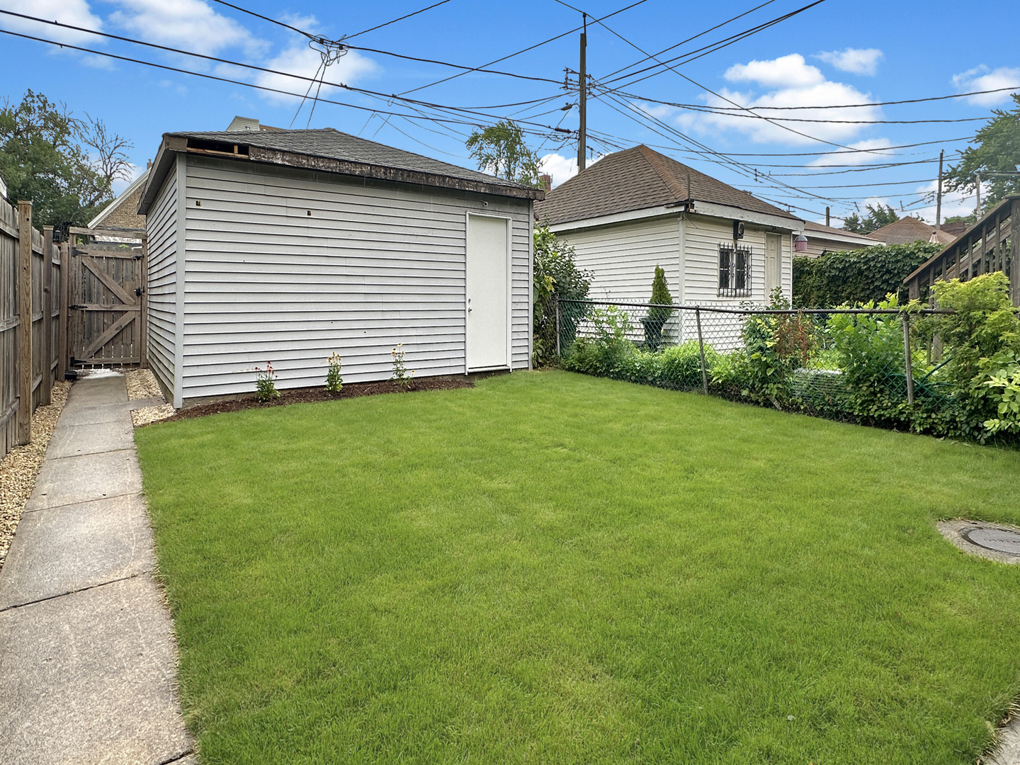 1319 North Ridgeway Avenue Chicago, IL 60651 - Photo 40 of 44 Gallery Image 40
