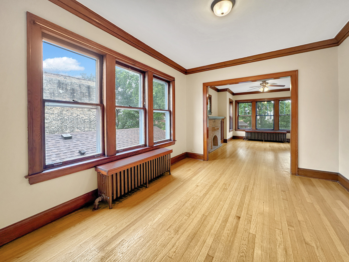 1319 North Ridgeway Avenue Chicago, IL 60651 - Photo 6 of 44 Gallery Image 6