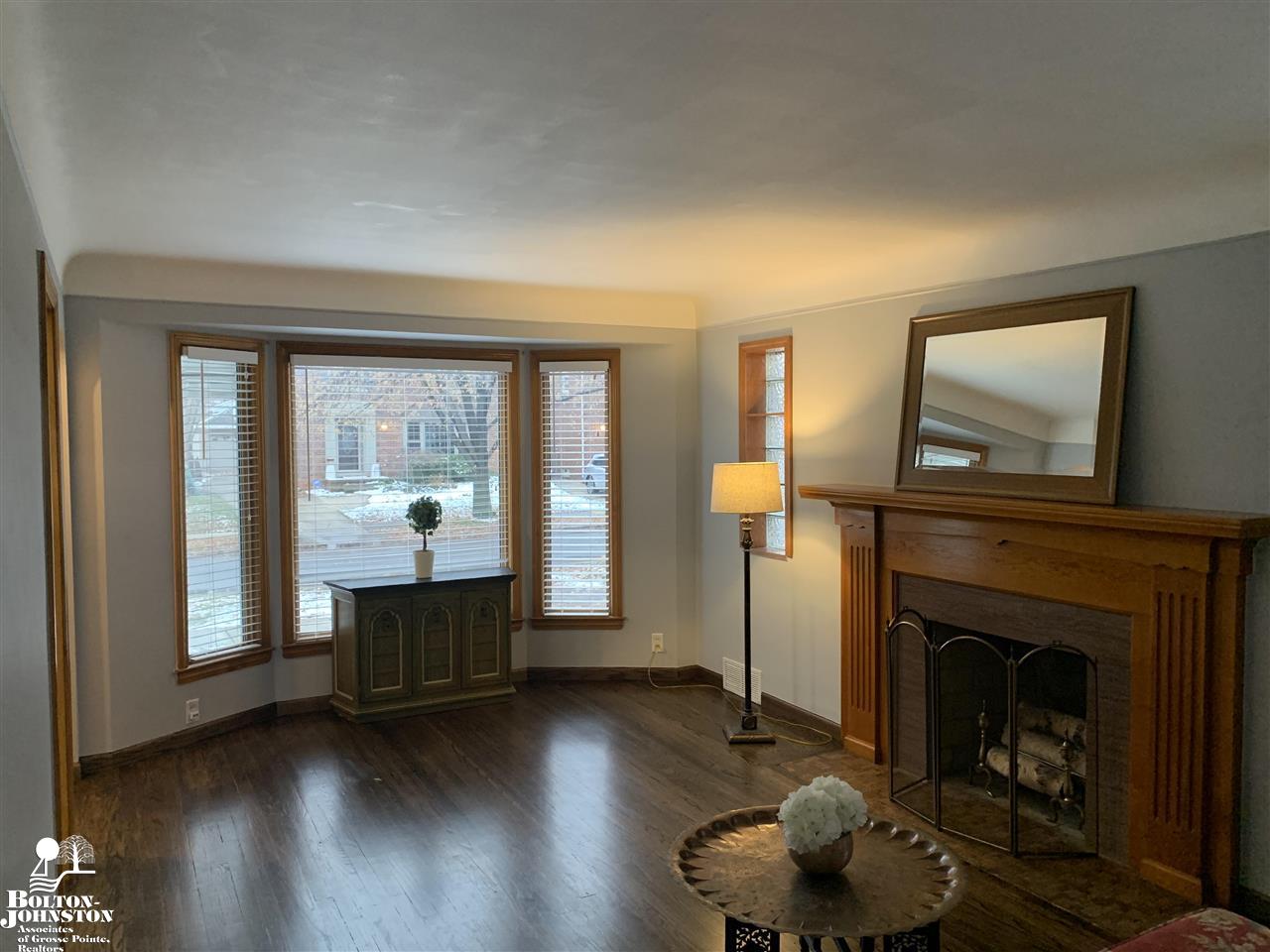 464 Moran Road Grosse Pointe Farms, MI 48236 - Photo 6 of 29