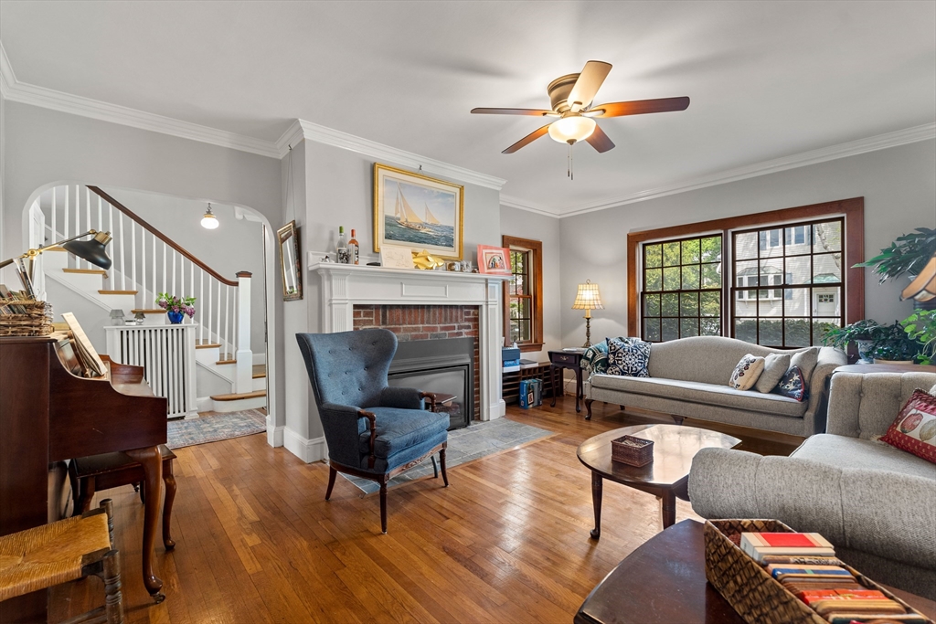2 Cedar Street Marblehead, MA 01945 - Photo 11 of 30
