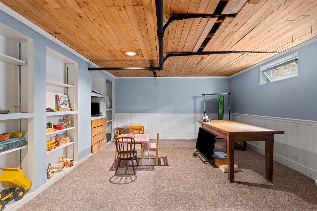 2 Cedar Street Marblehead, MA 01945 - Photo 21 of 30