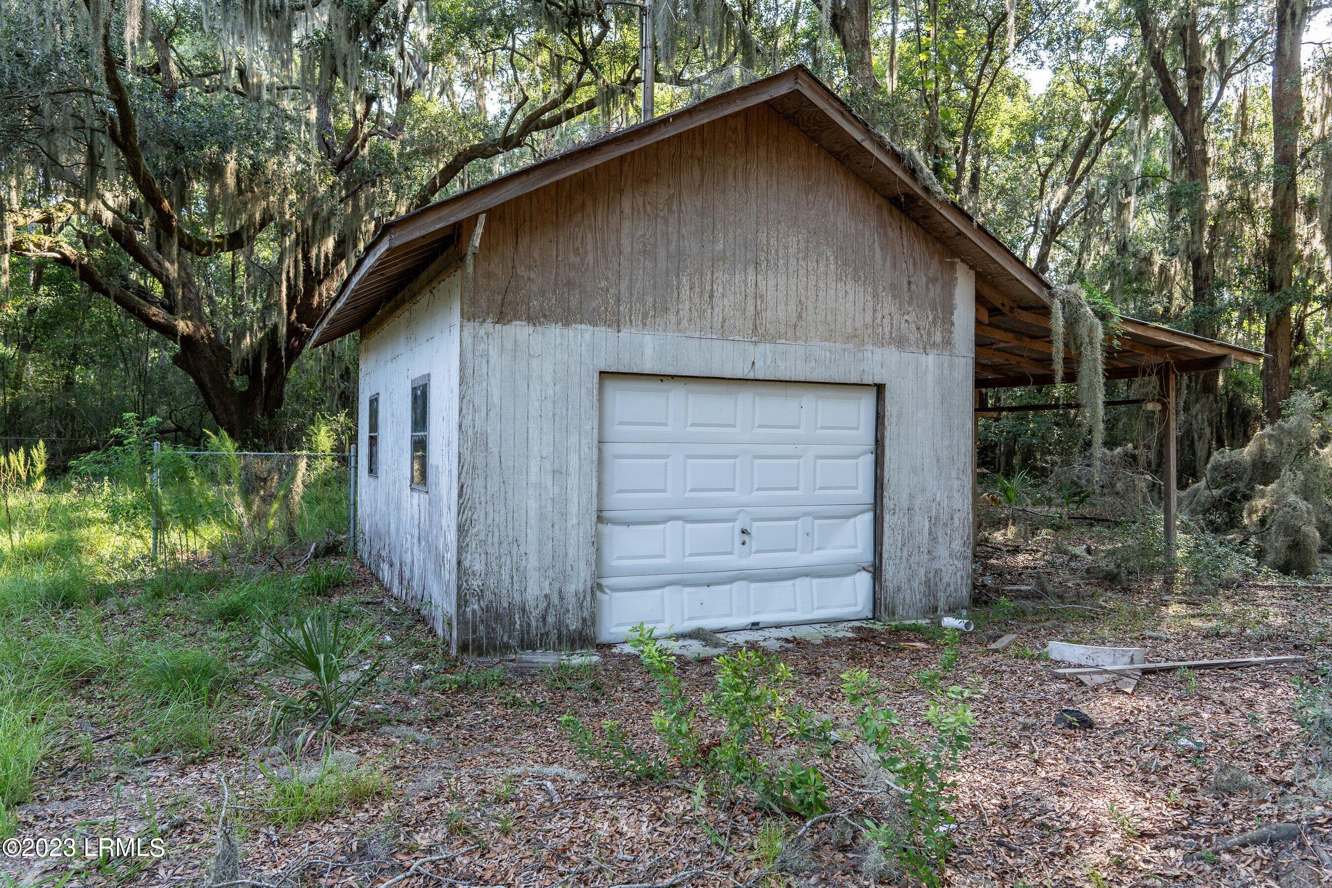 97 State Rd S-7-165 St. Helena Island, SC 29920 - Photo 14 of 26 DSC02565-1.jpg-SMALL
