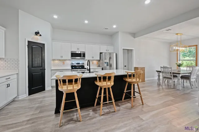 $290,000 | 11157 Coral Delight Avenue, Gonzales, LA 70737