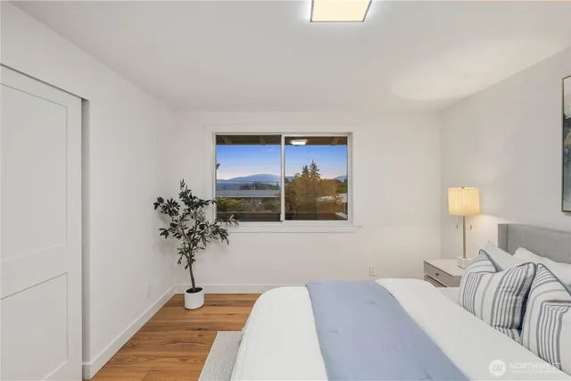 $1,550,000 | 16802 Northeast 6th Place, Bellevue, WA 98008