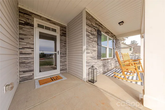 $595,000 | 1059 Willow Grove Lane, Clover, SC 29710