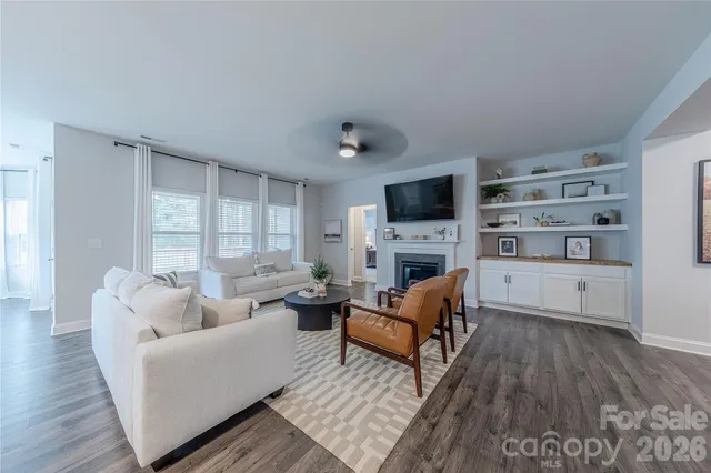 $595,000 | 1059 Willow Grove Lane, Clover, SC 29710