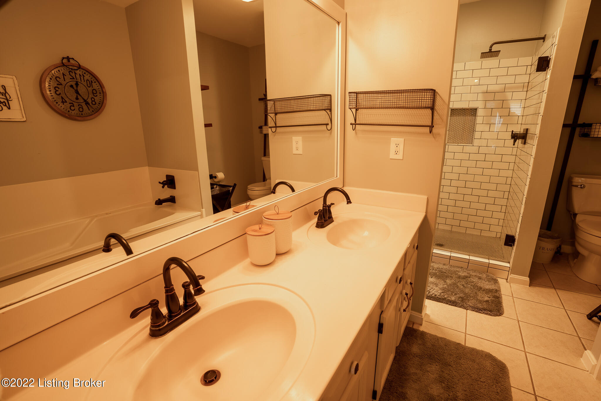 5023 Fox Run Road Buckner, KY 40010 - Photo 36 of 77 Primary Bathroom