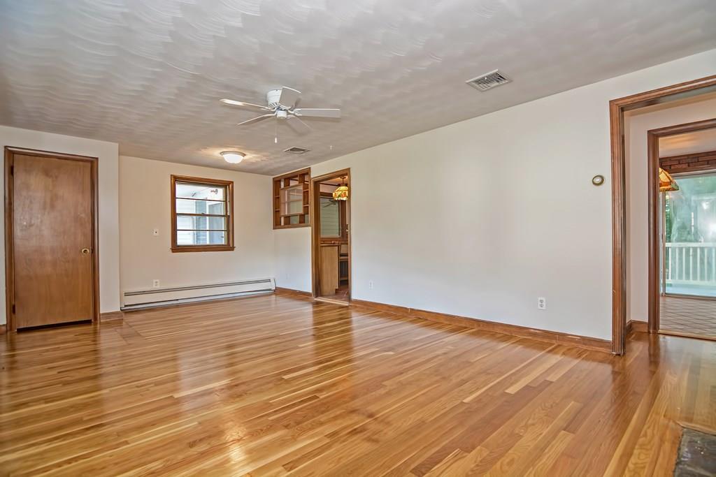 12 Roman Road Woburn, MA 01801 - Photo 15 of 42