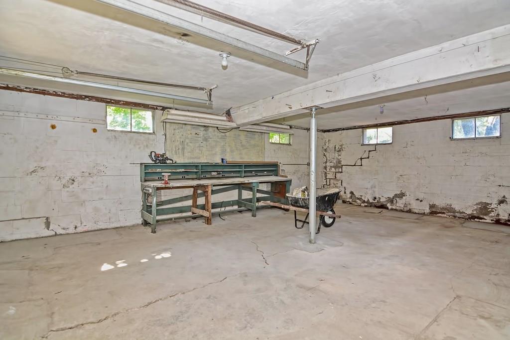 12 Roman Road Woburn, MA 01801 - Photo 40 of 42