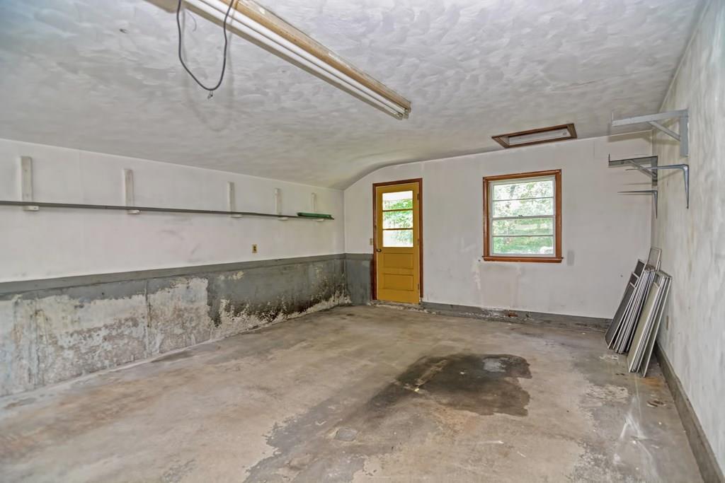 12 Roman Road Woburn, MA 01801 - Photo 41 of 42