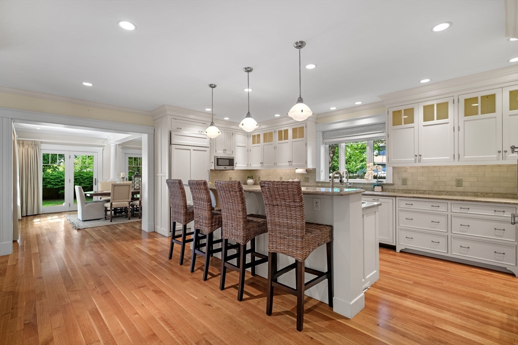 20 Elmwood Road Marblehead, MA 01945 - Photo 10 of 38