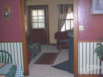 1031 Central Avenue Decatur, IN 46733 - Photo 4 of 6