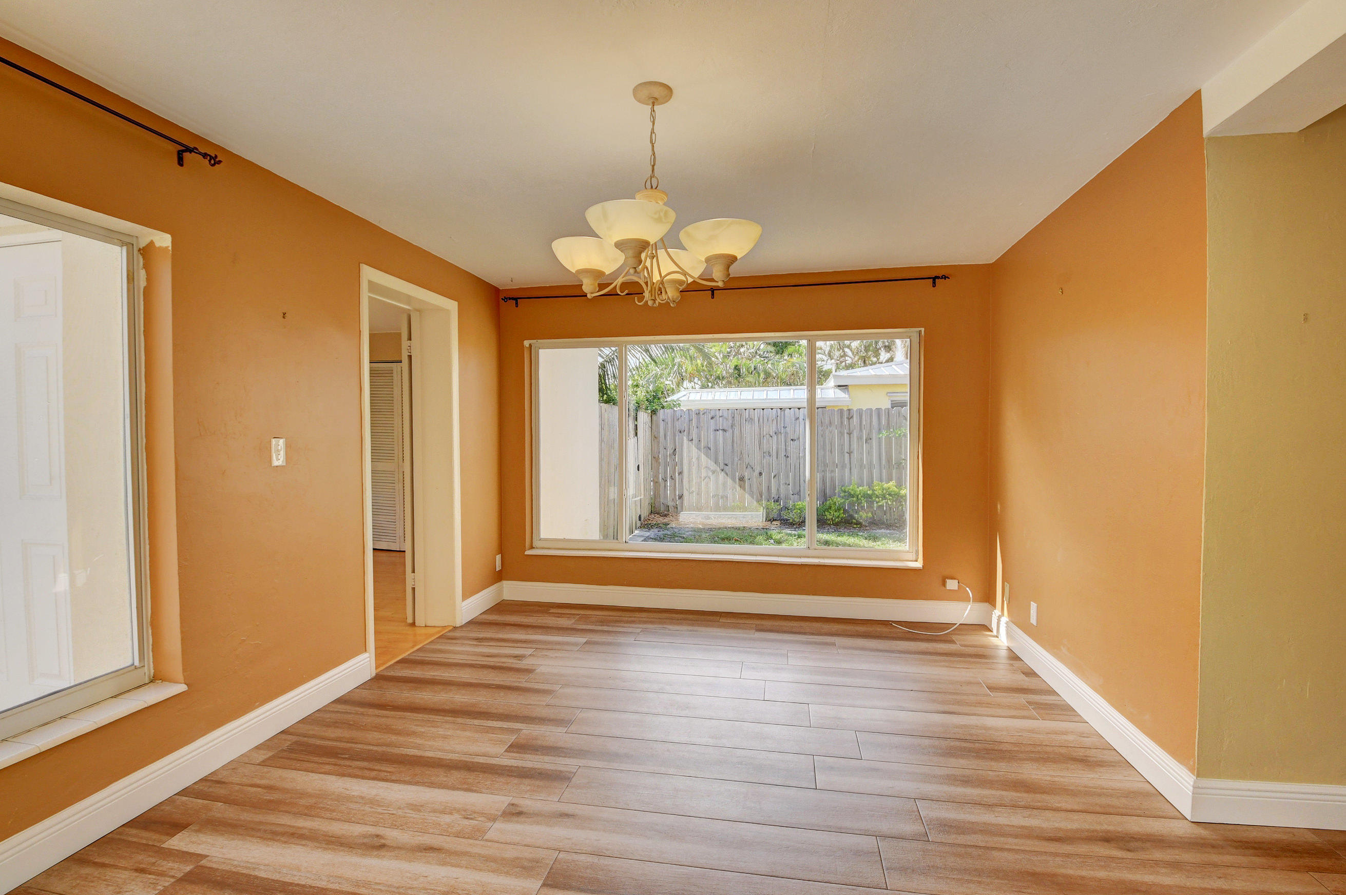 230 Northeast 28th Road Boca Raton, FL 33431 - Photo 25 of 56 25_dsc_2411_2_3_4_5