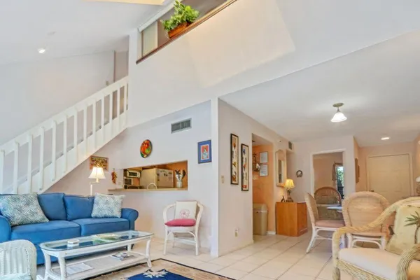 $2,250 | 1605 Highway 1, Unit M2215, Jupiter, FL 33477