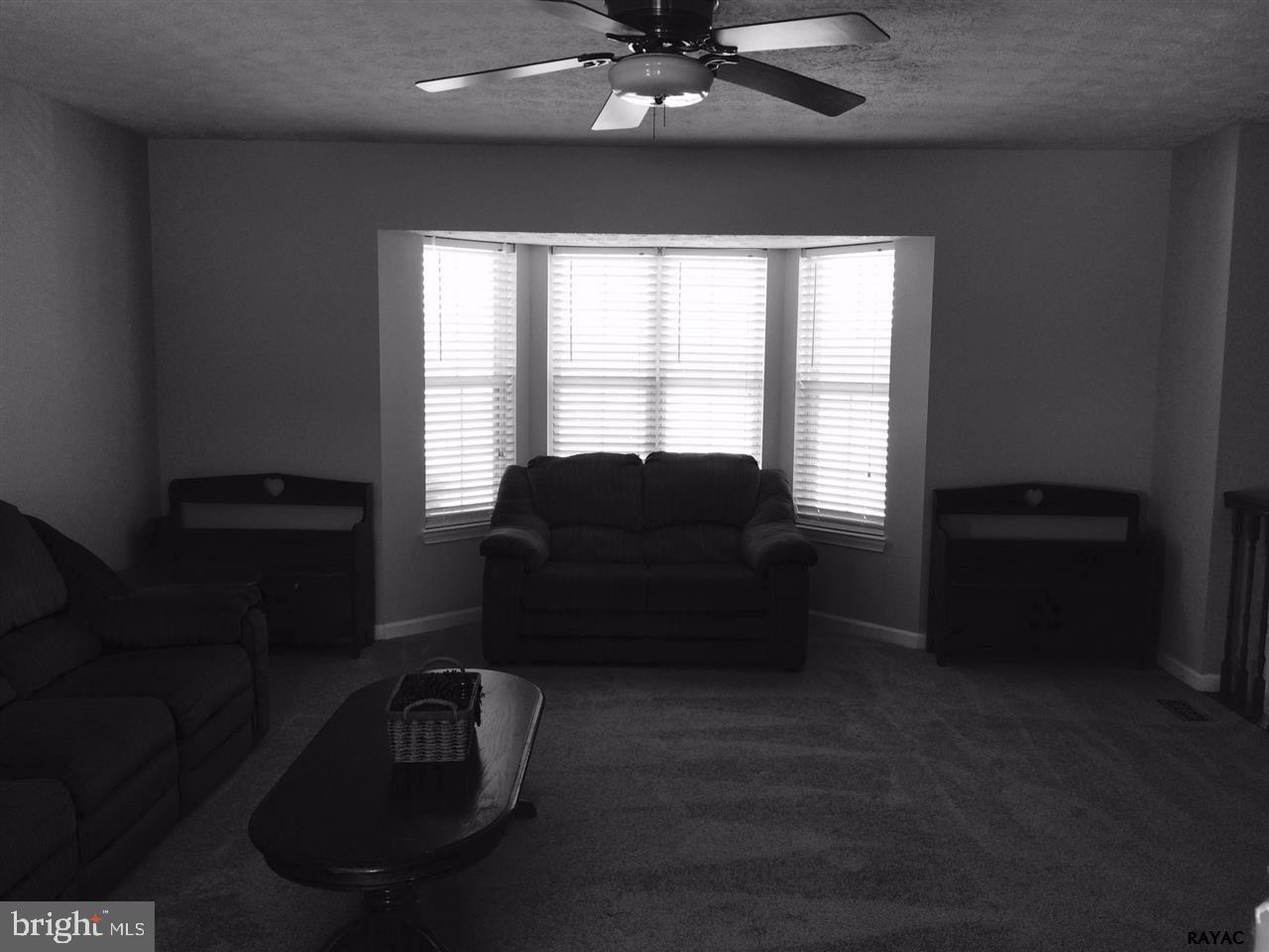 954 Trinity Road Felton, PA 17322 - Photo 5 of 27