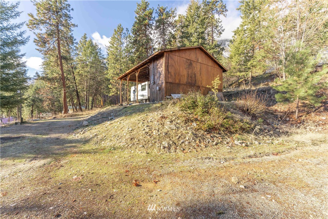 11444 South Lakeshore Road Chelan, WA 98816 - Photo 23 of 40 Gallery Image 23