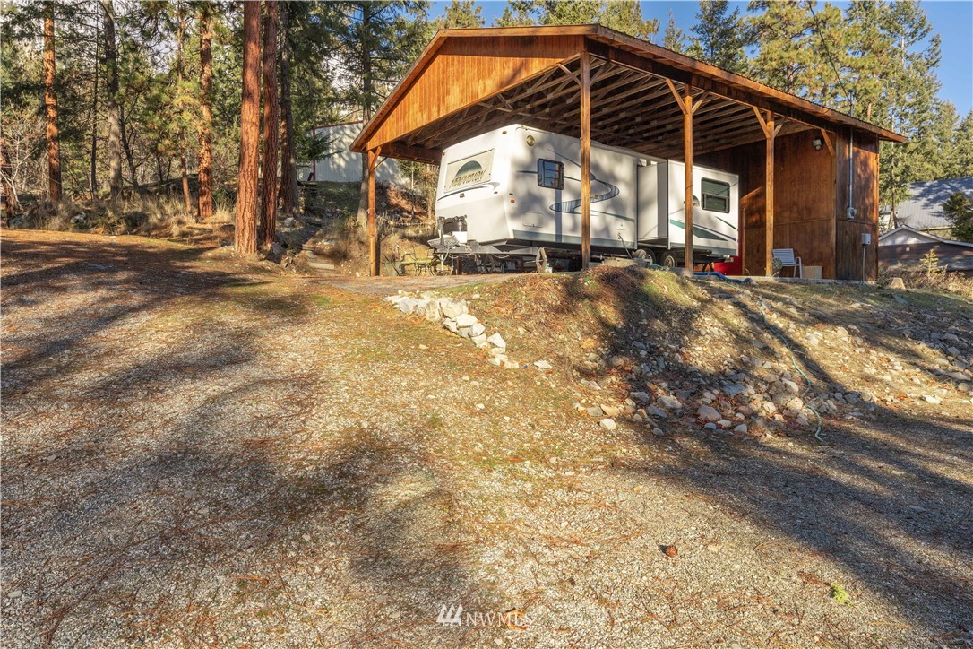 11444 South Lakeshore Road Chelan, WA 98816 - Photo 26 of 40 Gallery Image 26