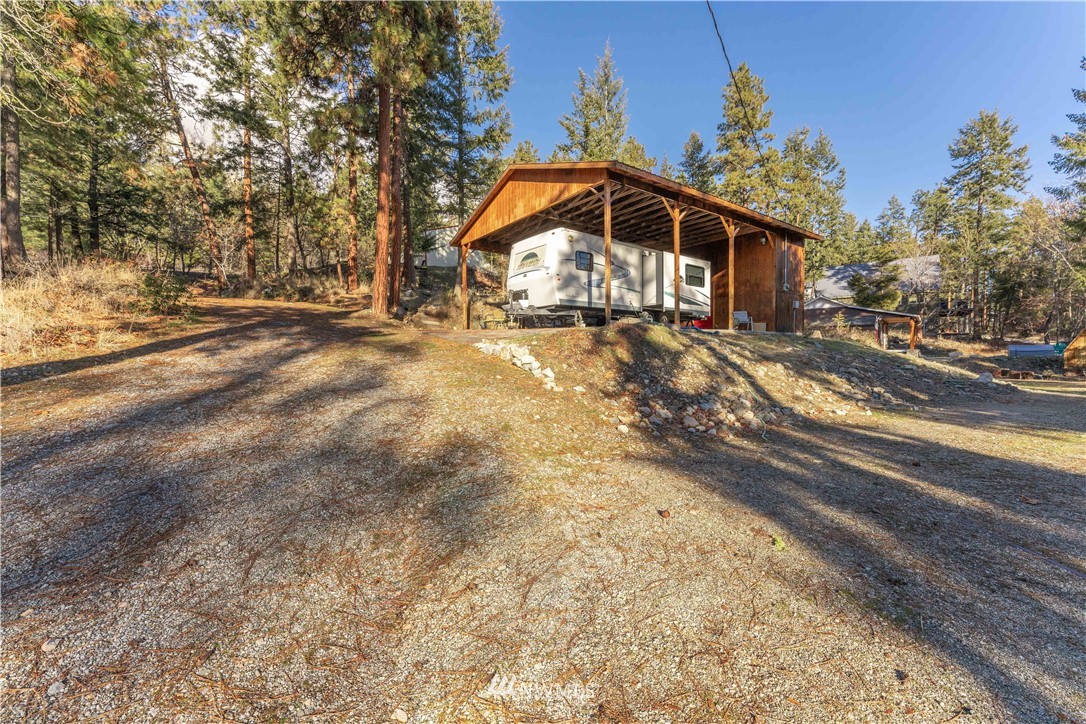 11444 South Lakeshore Road Chelan, WA 98816 - Photo 27 of 40 Gallery Image 27