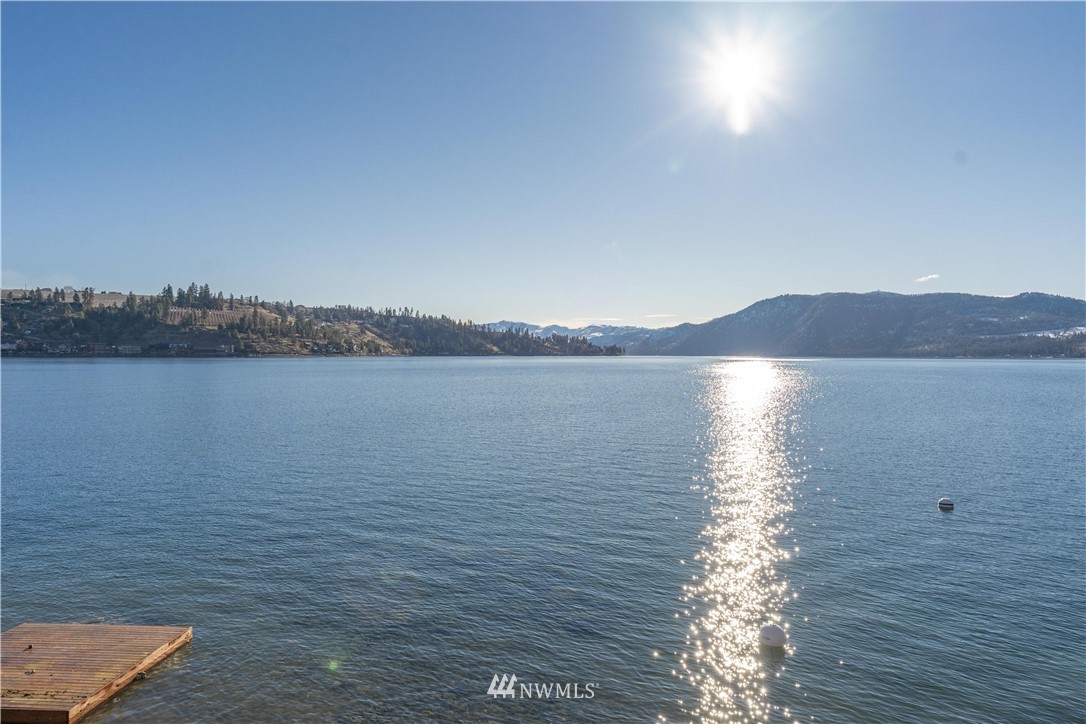 11444 South Lakeshore Road Chelan, WA 98816 - Photo 30 of 40 Gallery Image 30