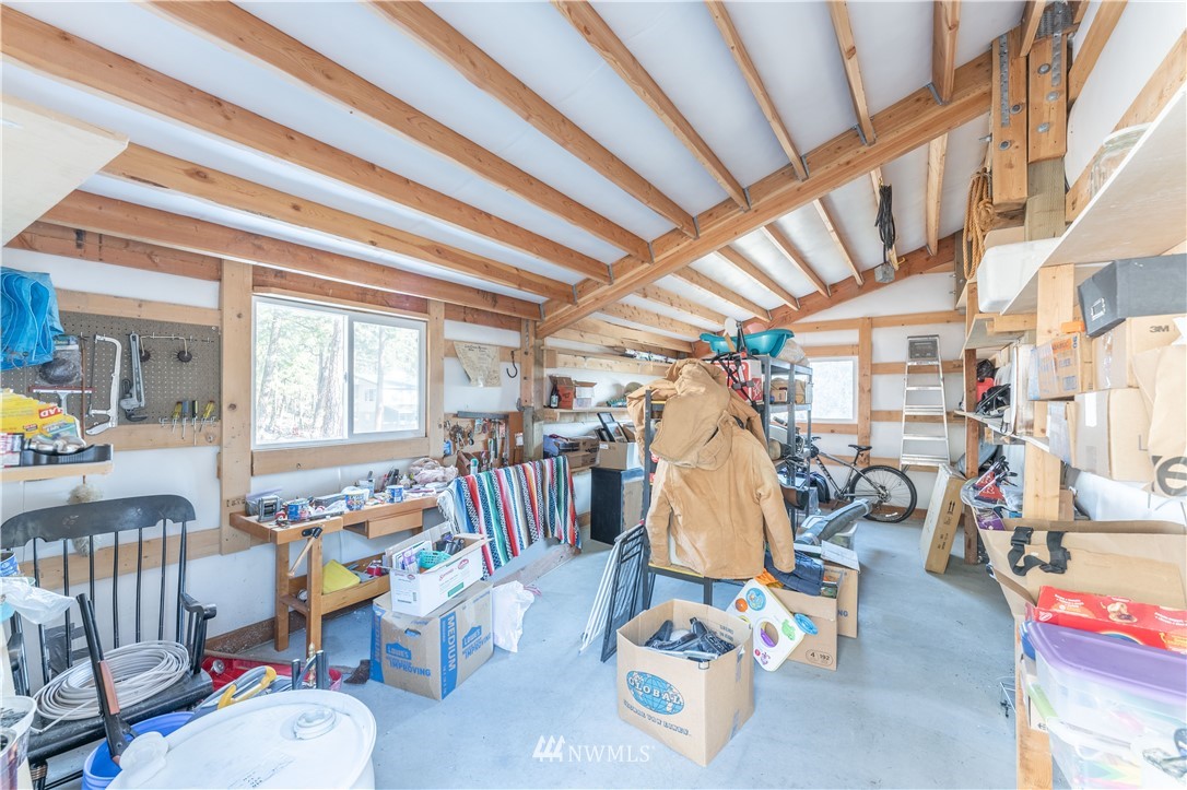 11444 South Lakeshore Road Chelan, WA 98816 - Photo 9 of 40 Gallery Image 9